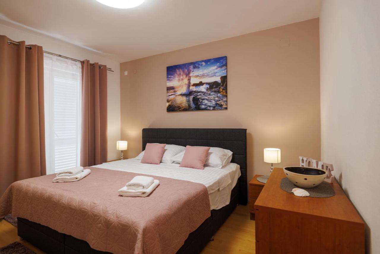Apartman La Vista E' Bella Kornić Exterior foto