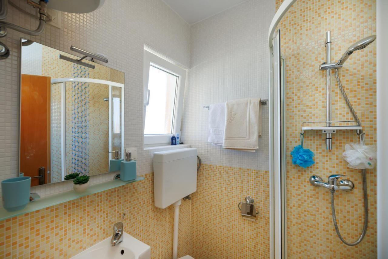Apartman La Vista E' Bella Kornić Exterior foto